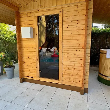 Magnolie לינה וארוחת בוקר 3*