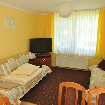 Magnolie לינה וארוחת בוקר